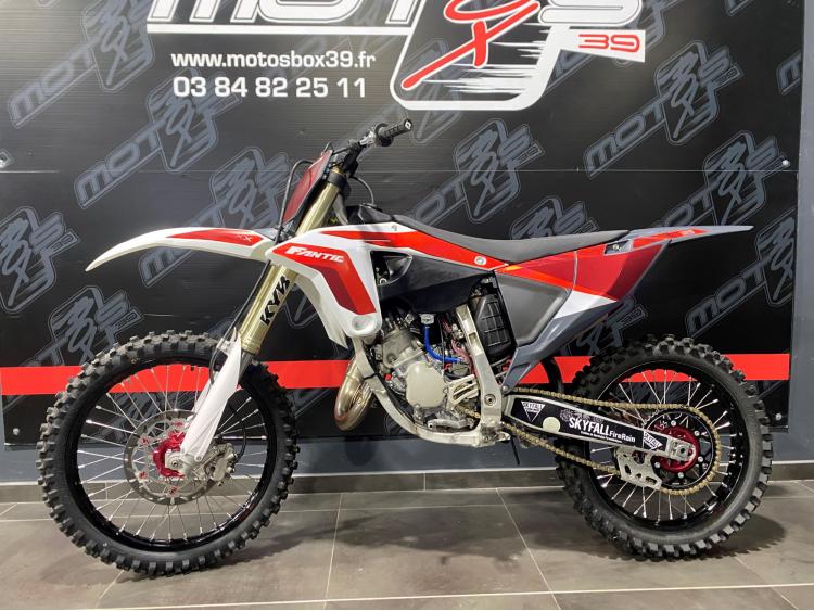 FANTIC MOTOR XX 125 BLACK EDITION 2024 – A PARTIR DE 114€/MOIS