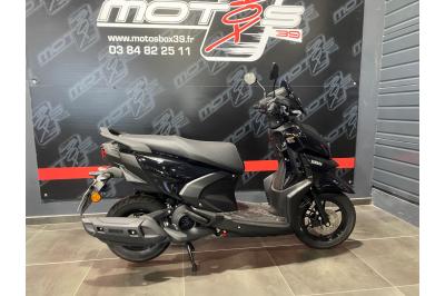 YAMAHA RayZR 125