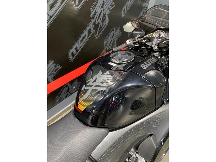 SUZUKI HAYABUSA 1340 - A PARTIR DE 350€/MOIS