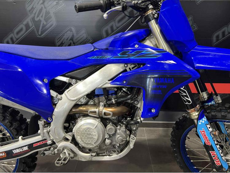 YAMAHA YZ450F - A PARTIR DE 149€ /MOIS