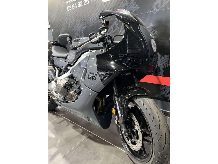 YAMAHA XSR 900 GP – A PARTIR DE 260€ /MOIS