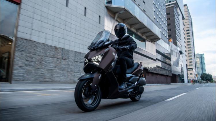 XMAX 300 TECH MAX (24)