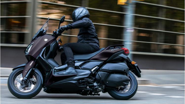 XMAX 300 TECH MAX (24)