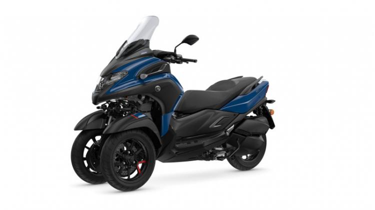 TRICITY 300 (24)